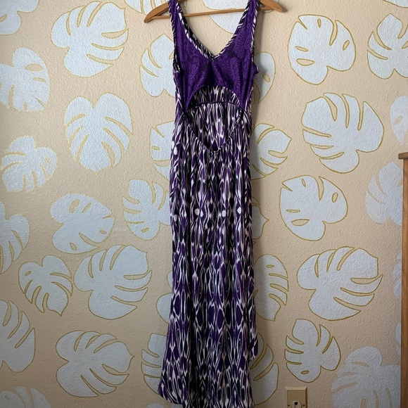 Express | Sleeveless High Low Cut Out Dress - Picture 3 of 9